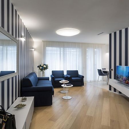 Embassy Aparthotel Rimini Luaran gambar