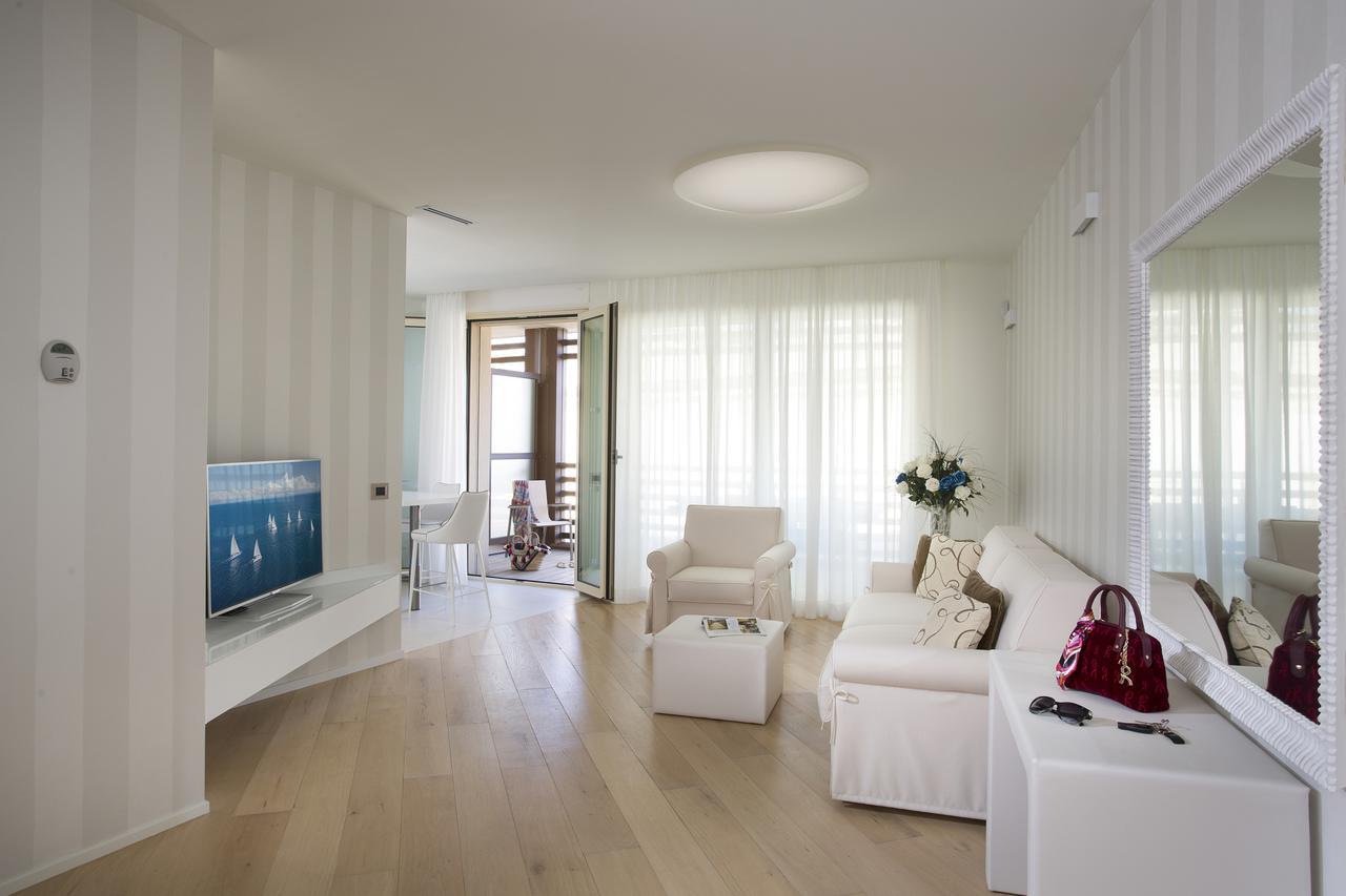 Embassy Aparthotel Rimini Luaran gambar