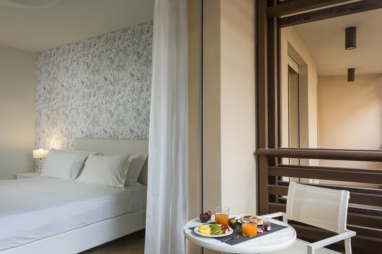 Embassy Aparthotel Rimini Luaran gambar