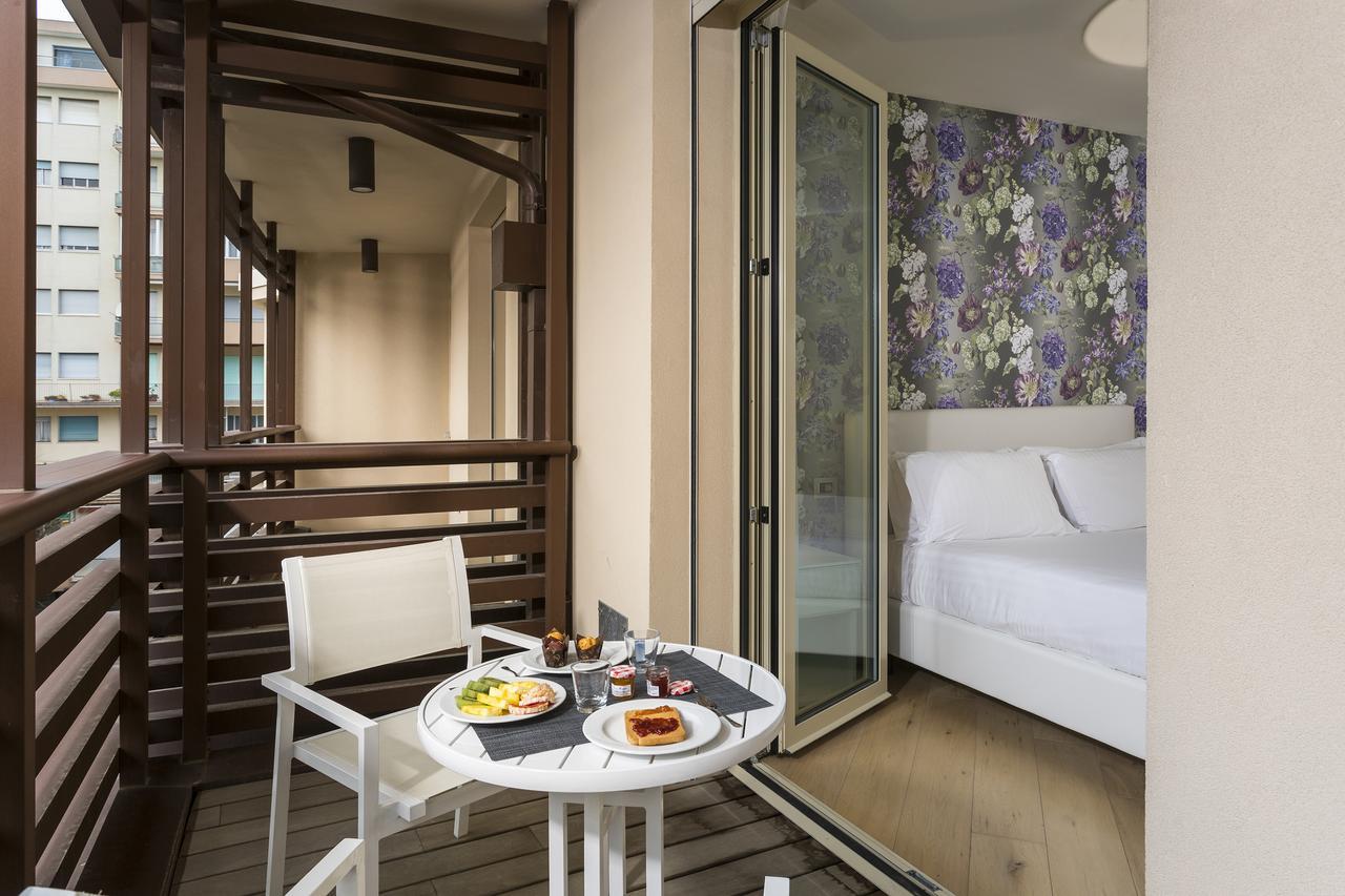 Embassy Aparthotel Rimini Luaran gambar